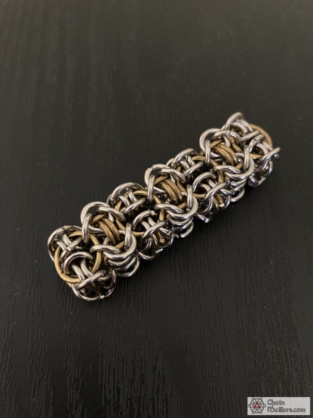 Inverted Byzantine Ringmaille